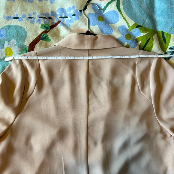 Doe & Rae Blazer - Picture 9 of 12